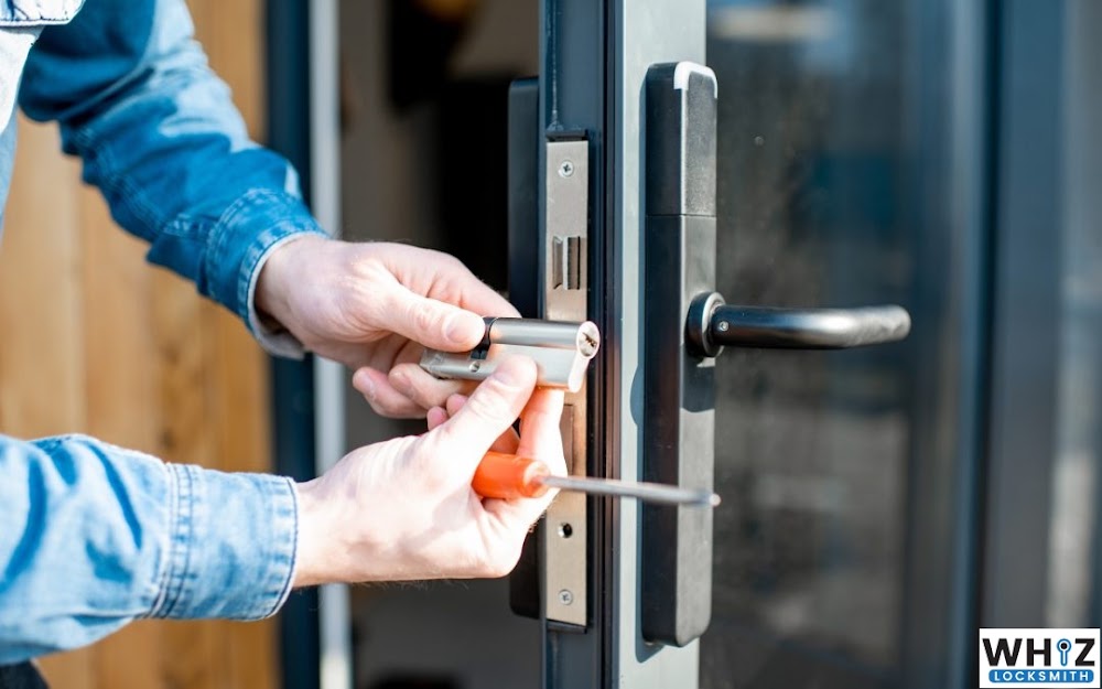 Whiz Locksmith